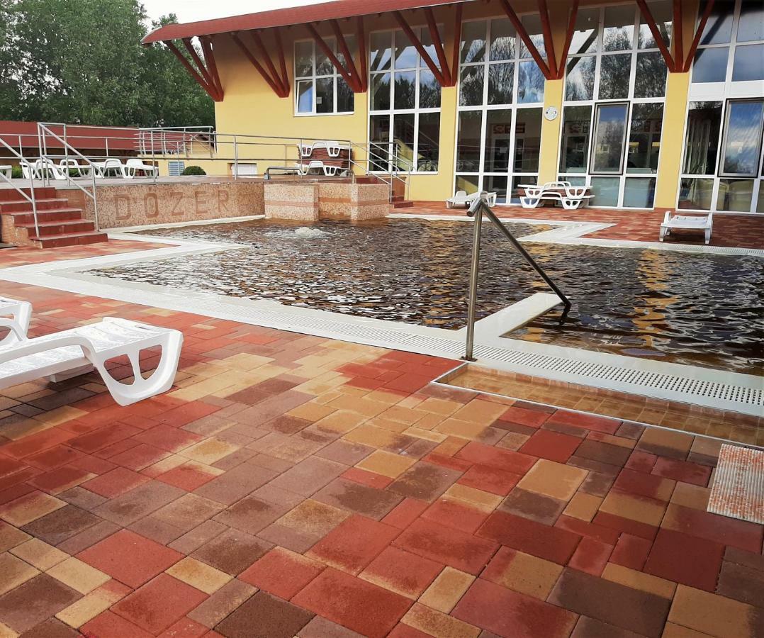 Ligetalja Termal Hotel Peneszlek Екстер'єр фото