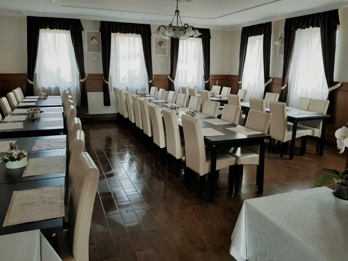 Ligetalja Termal Hotel Peneszlek Екстер'єр фото